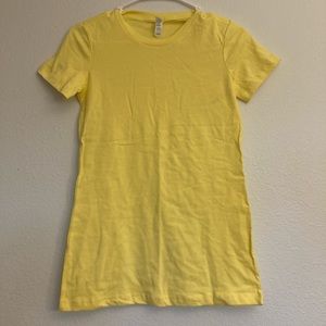 Yellow t-shirt
